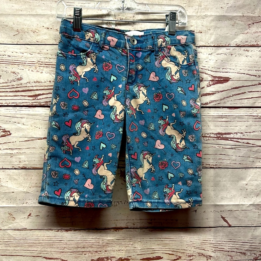 Children’s Place Bermuda Unicorn Shorts Size 8